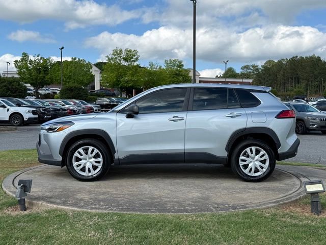 Used 2022 Toyota Corolla Cross L FWD image 4
