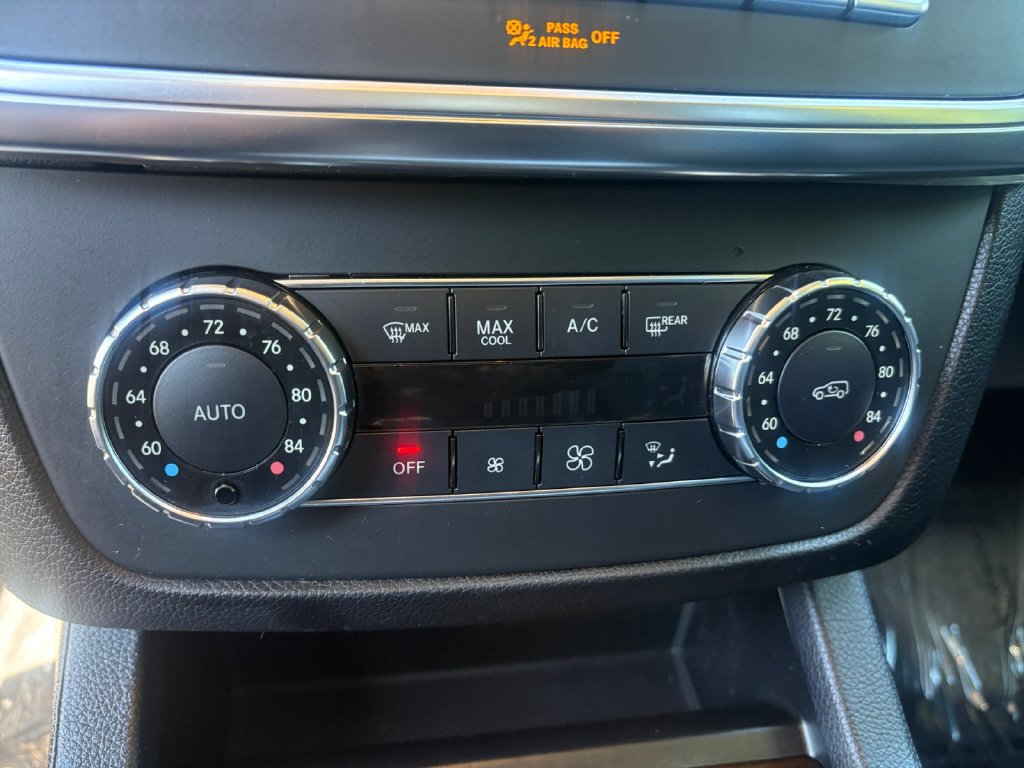 Used 2013 Mercedes-Benz GL 320 BlueTEC 4MATIC image 19