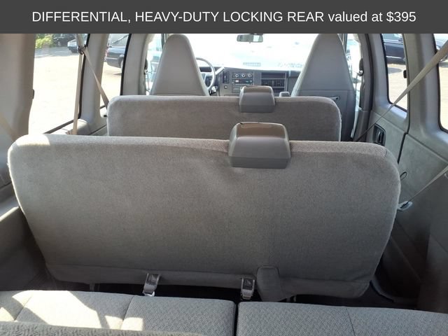 New 2026 Chevrolet Express 3500 LT w/ LT Preferred Equipment Group RWD image 7
