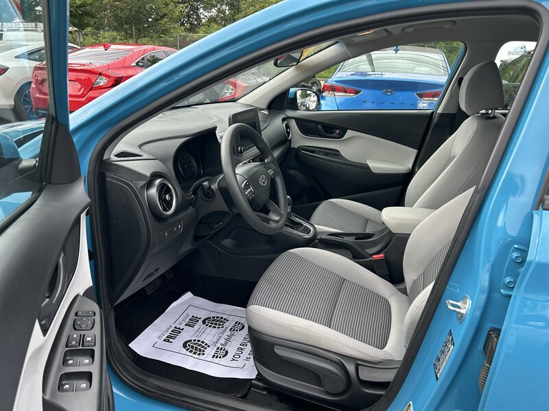 Used 2022 Hyundai Kona SE AWD/4WD image 9