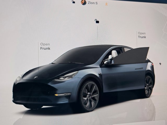 Used 2024 Tesla Model Y Long Range AWD/4WD image 11