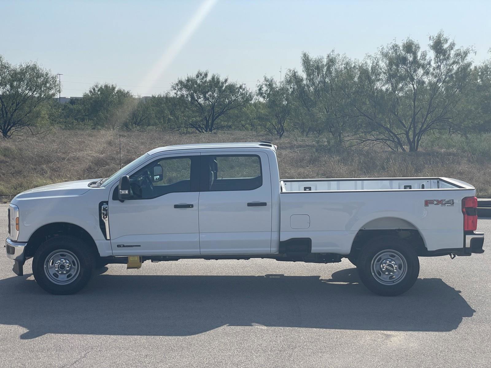 New 2026 Ford F350 XL image 4