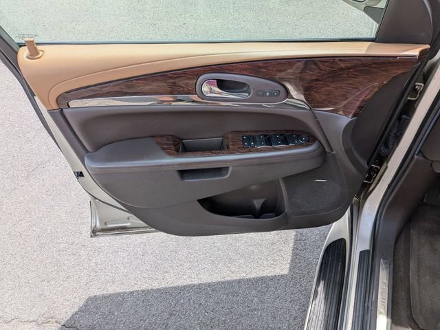Used 2016 Buick Enclave Leather AWD/4WD image 6