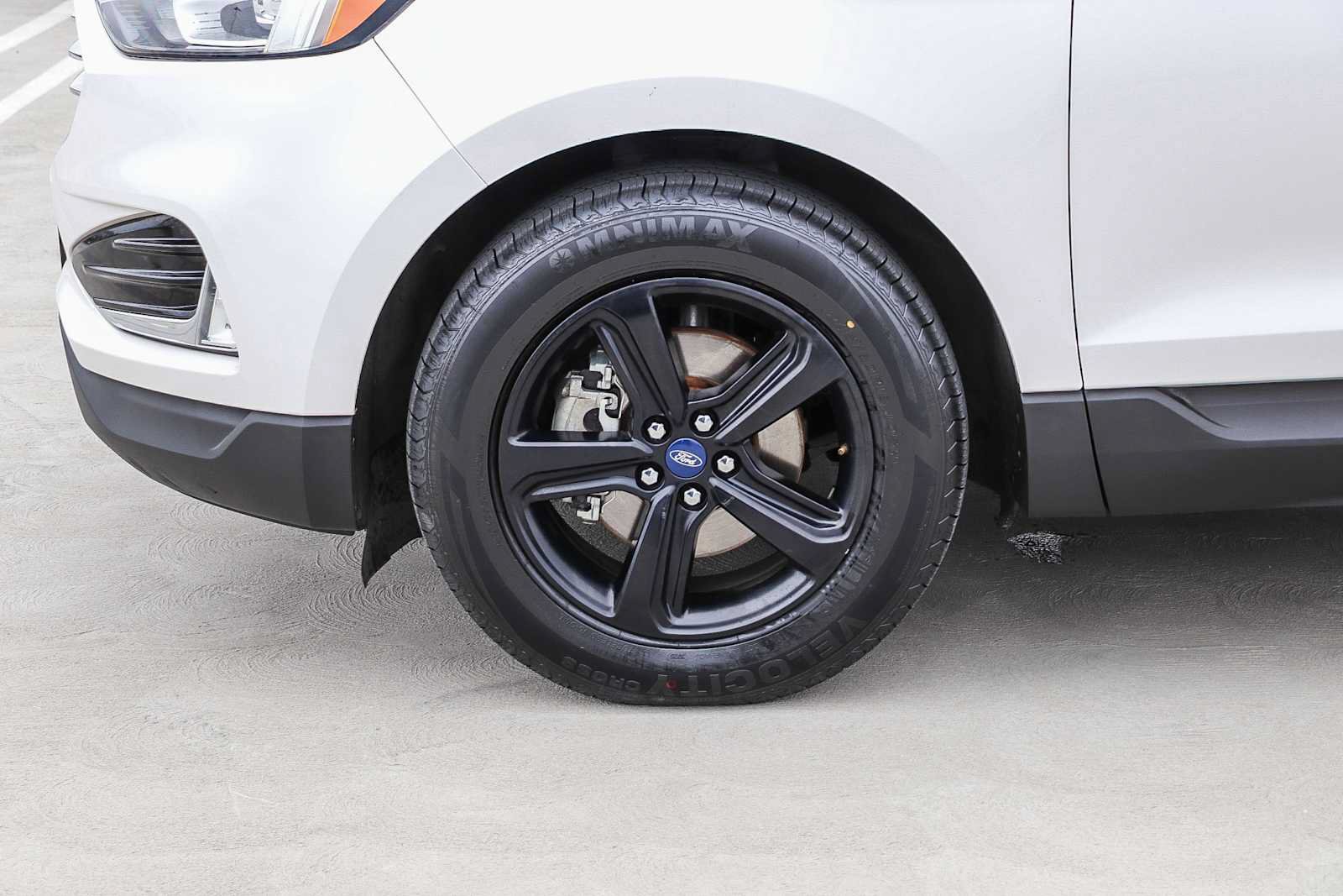 Used 2019 Ford Edge SEL w/ Equipment Group 201A FWD image 11