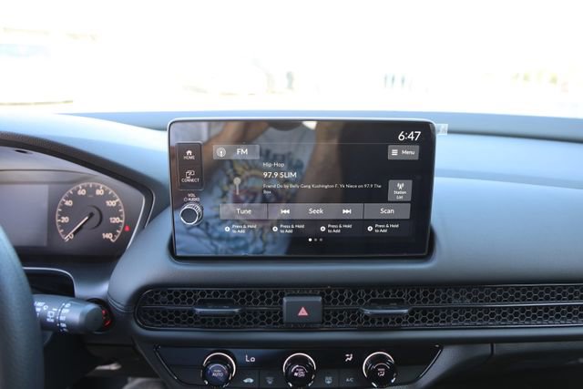 New 2026 Honda HR-V LX image 18