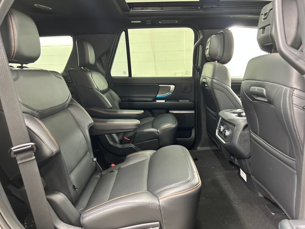 New 2027 Ford Expedition Tremor w/ Driver's Package AWD/4WD image 27