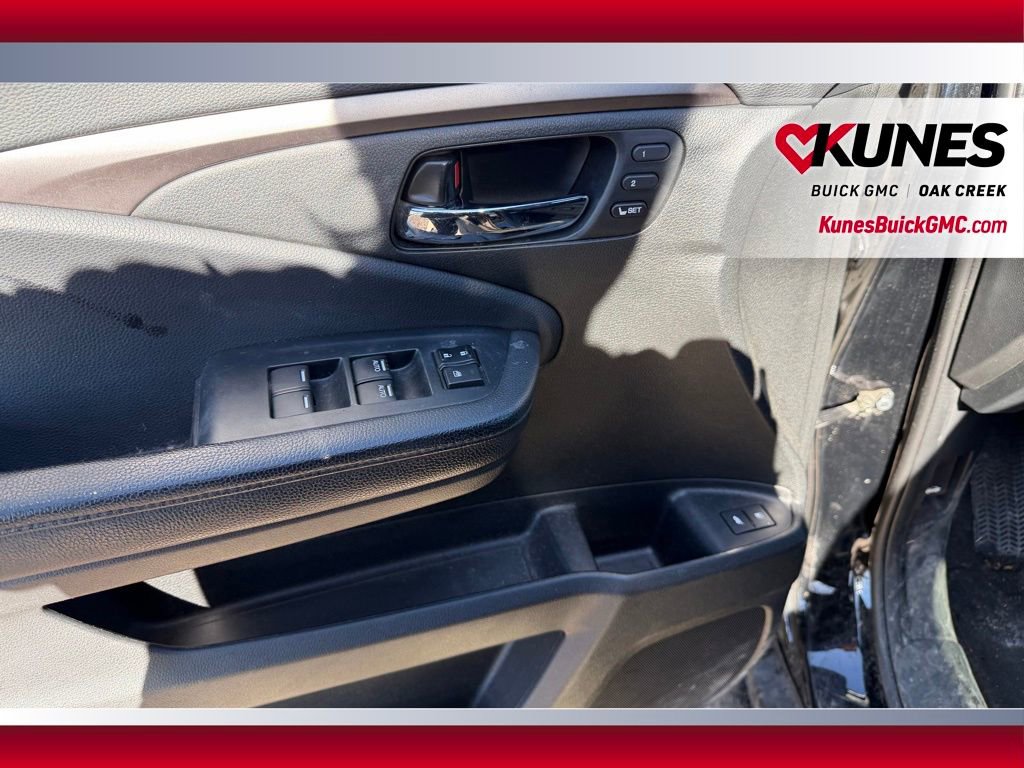 Used 2022 Honda Pilot Special Edition image 10