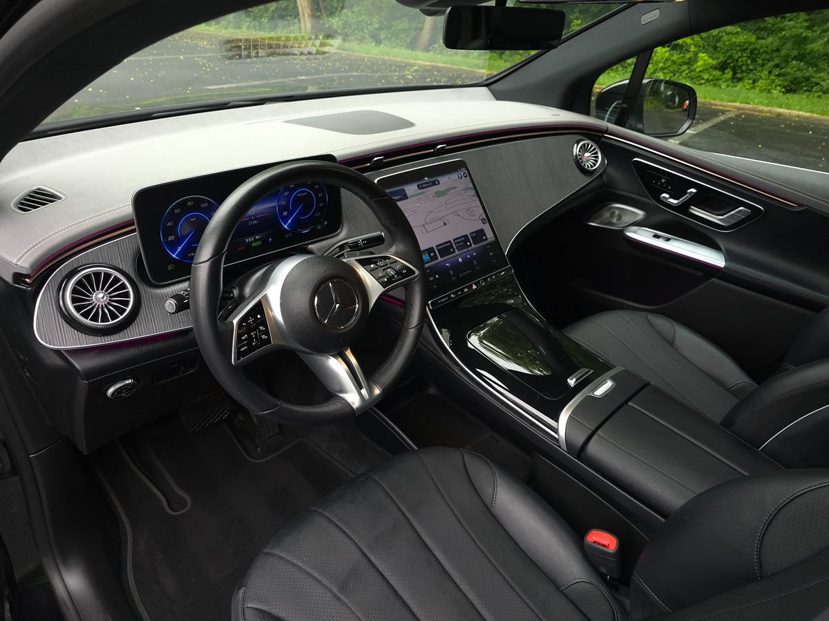 Used 2023 Mercedes-Benz EQE 350+ 4MATIC SUV image 2