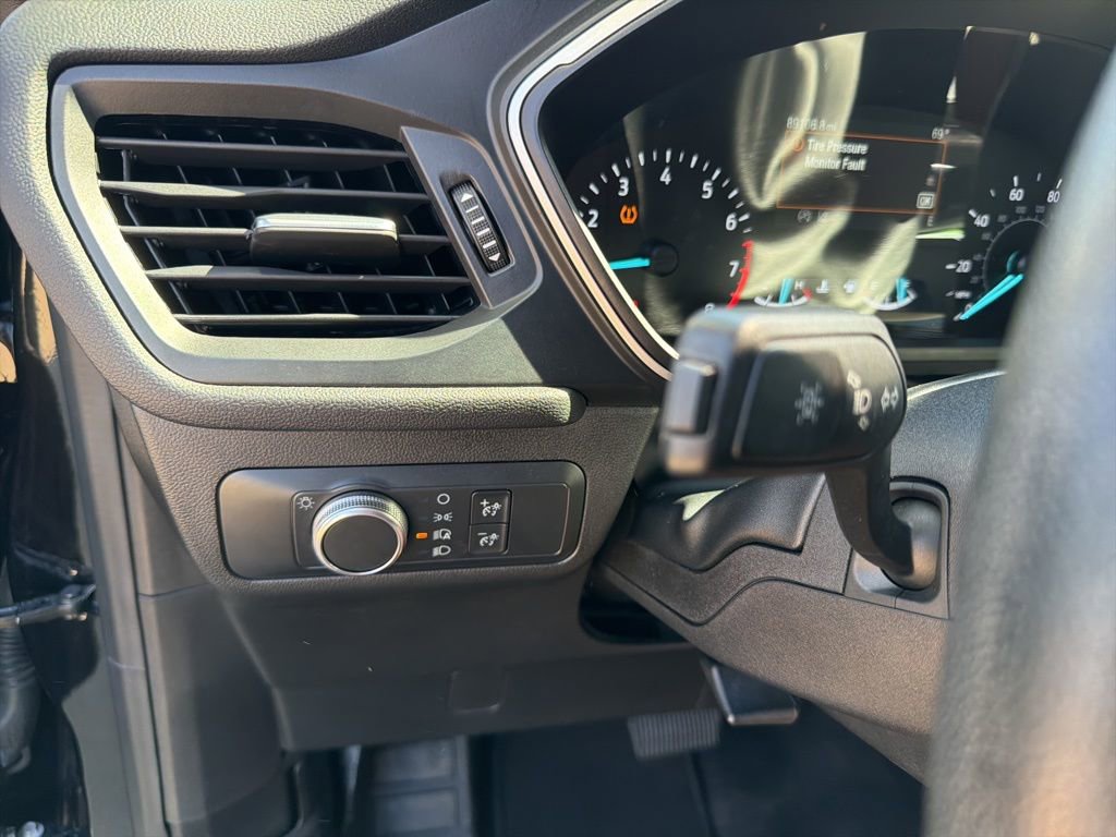 Used 2020 Ford Escape SE image 23