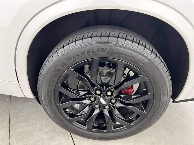 Certified 2025 Cadillac XT6 Sport w/ Technology Package AWD/4WD image 34