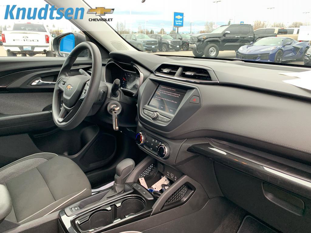 Used 2022 Chevrolet TrailBlazer LS image 12