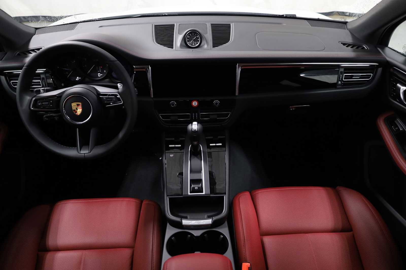 New 2026 Porsche Macan image 26