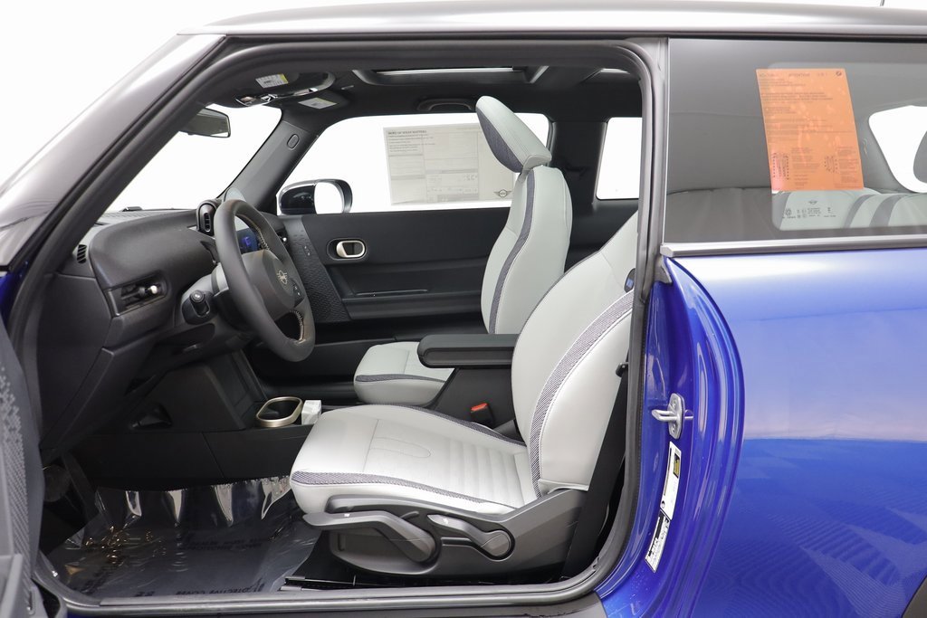 New 2026 MINI Cooper 2-Door Hardtop image 5