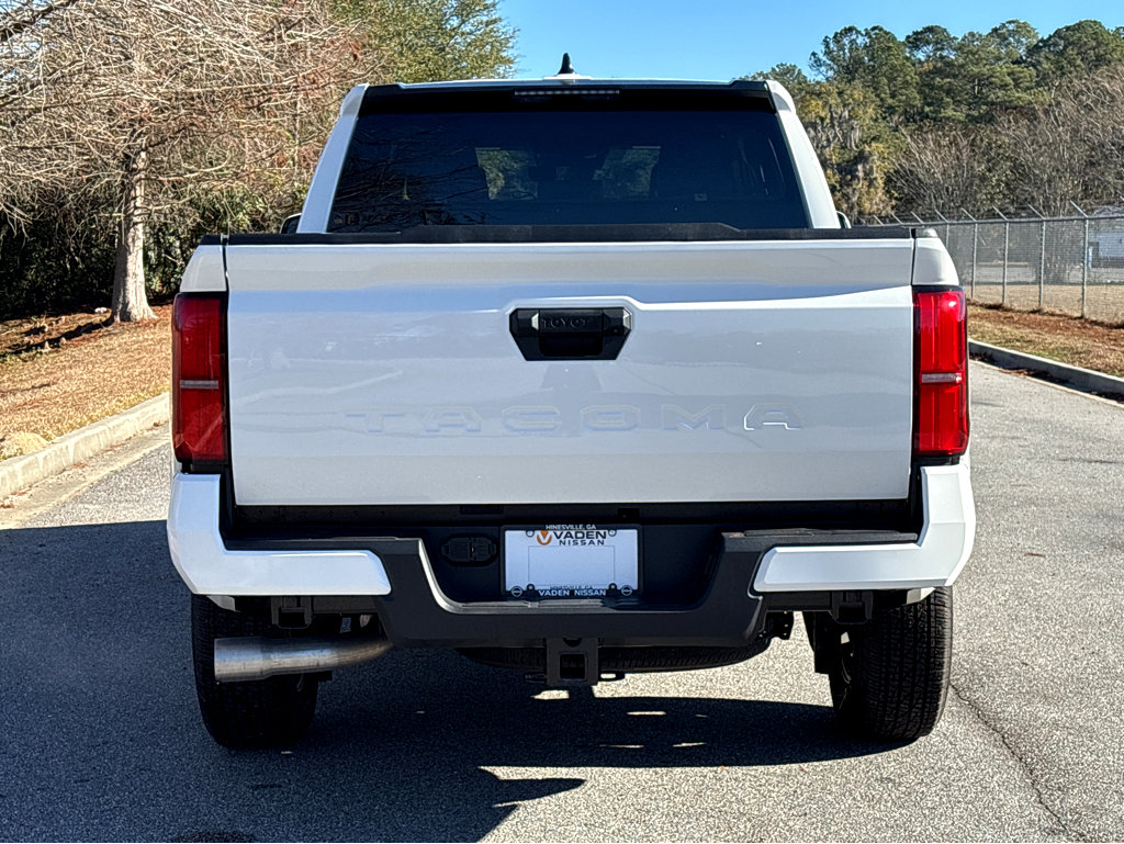 Used 2025 Toyota Tacoma SR5 image 27