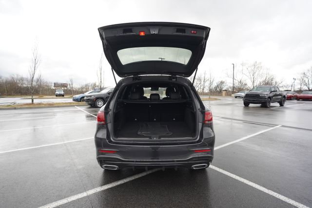 Used 2022 Mercedes-Benz GLC 300 image 18