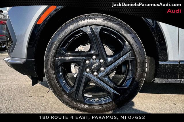 Used 2025 Chevrolet Equinox EV RS image 8