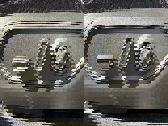 New 2025 Jeep Grand Cherokee L Limited w/ Trailer Tow Package image 12