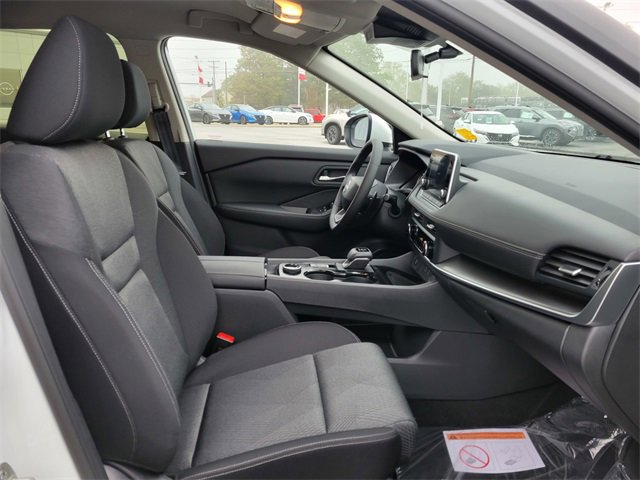 New 2026 Nissan Rogue SV image 19