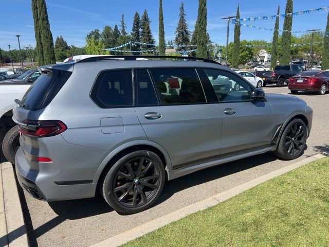 Used 2023 BMW X7 M60i w/ Executive Package image 6