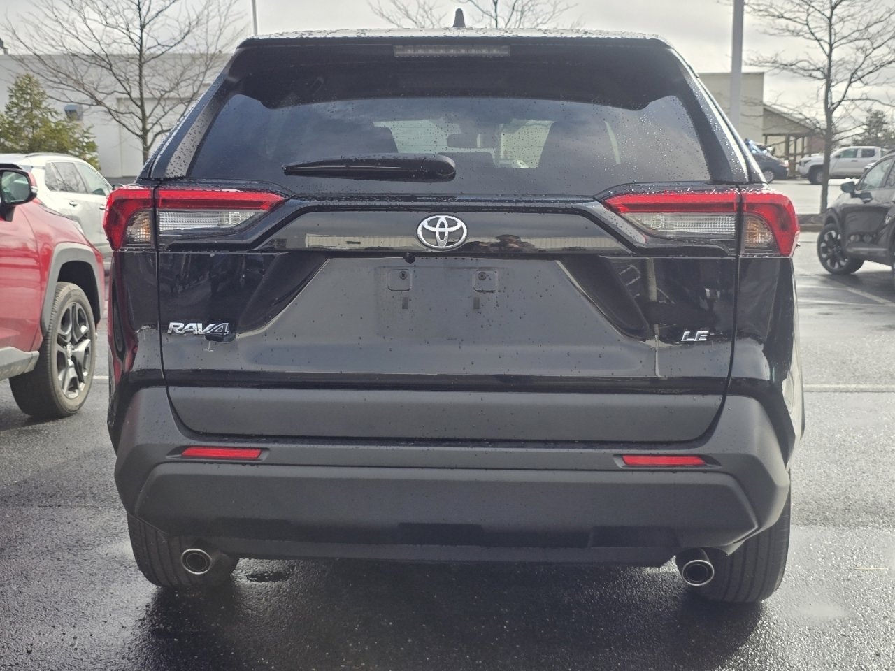 Used 2023 Toyota RAV4 LE image 6