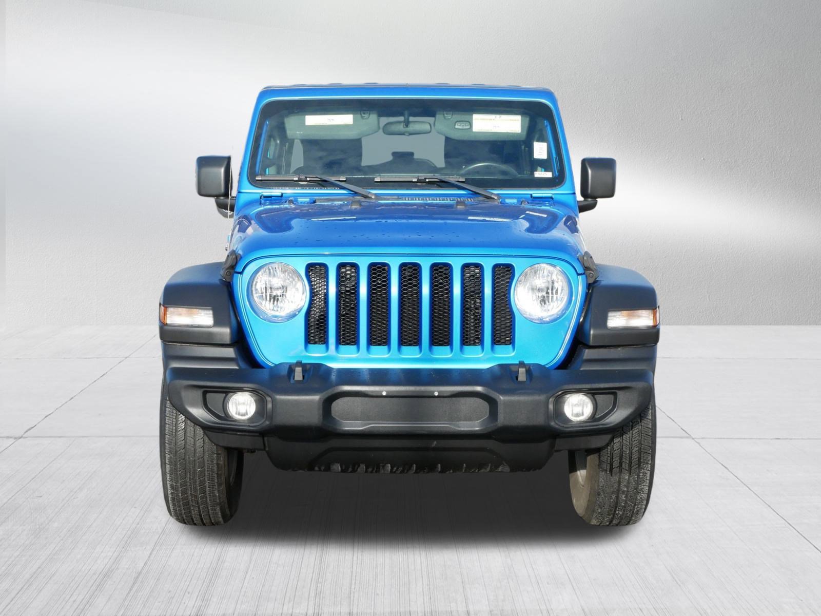 Used 2022 Jeep Wrangler Unlimited Sport video 2