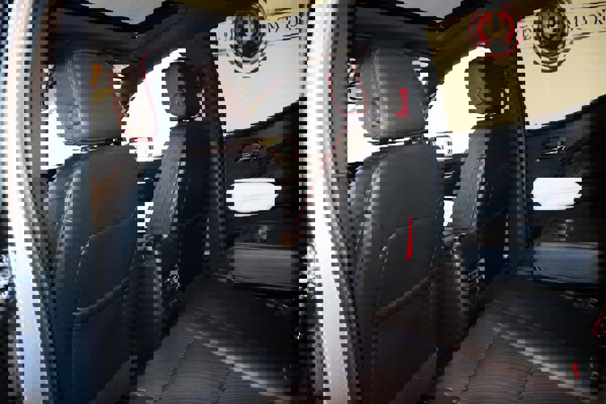 Used 2023 GMC Canyon AT4X image 64