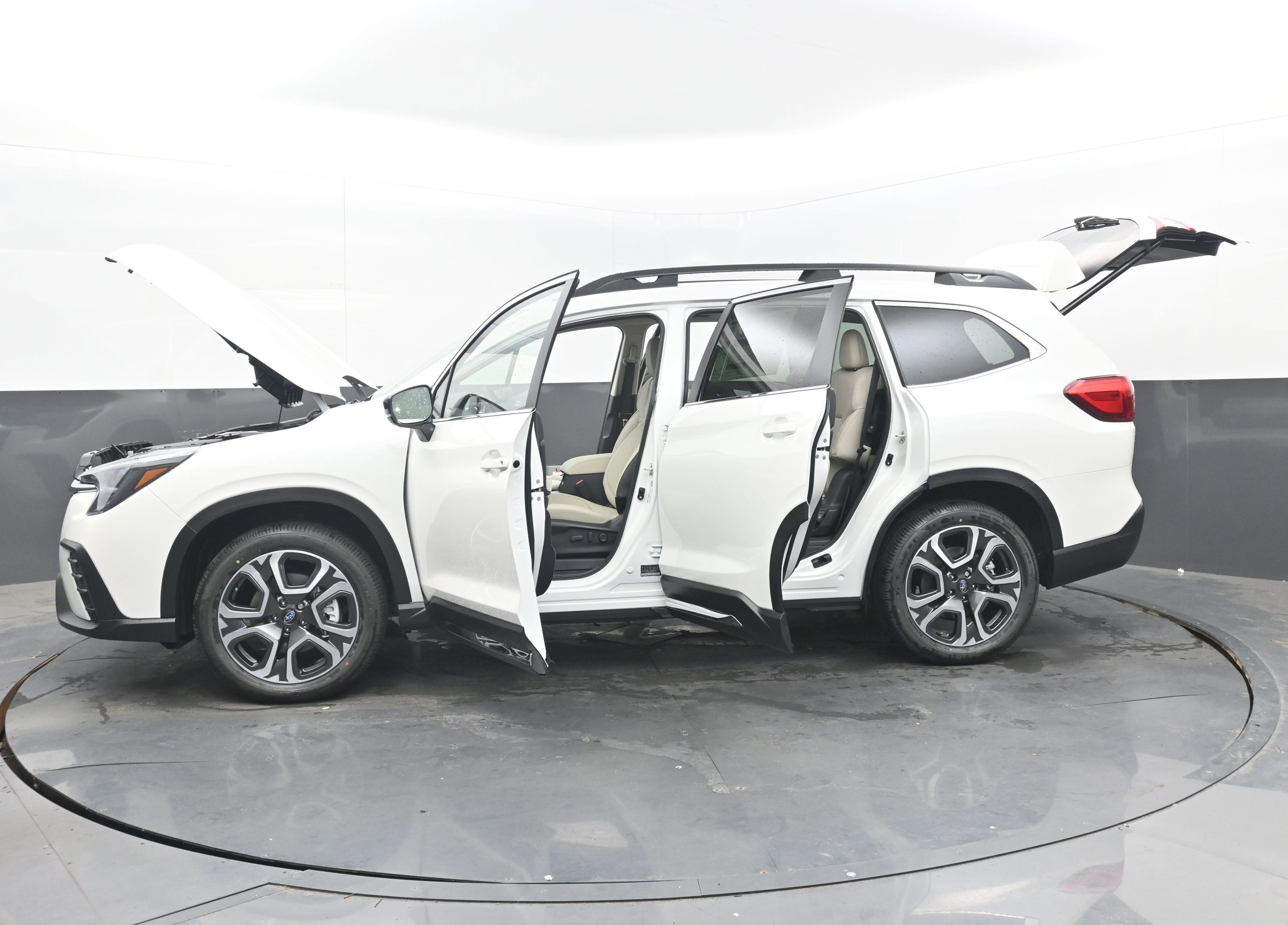 Certified 2025 Subaru Ascent Limited image 43