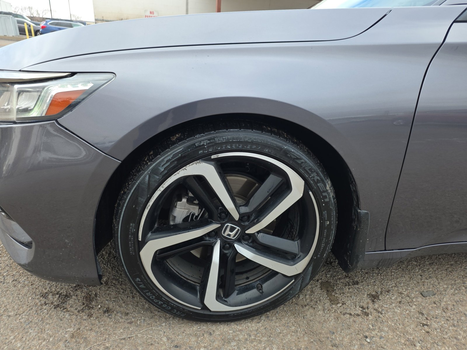 Used 2019 Honda Accord Sport image 10