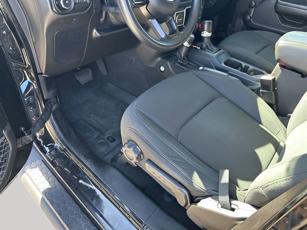Used 2021 Jeep Wrangler Unlimited Sport image 28