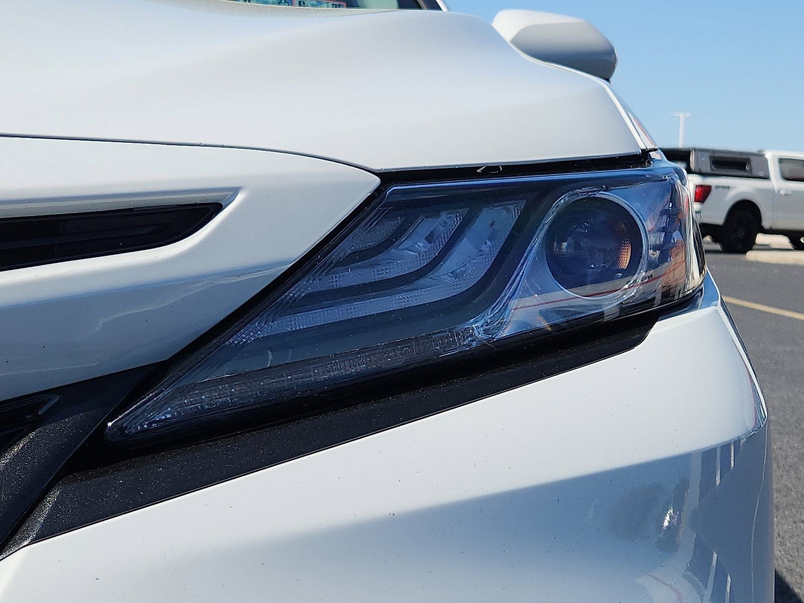 Used 2023 Toyota Camry XSE image 8