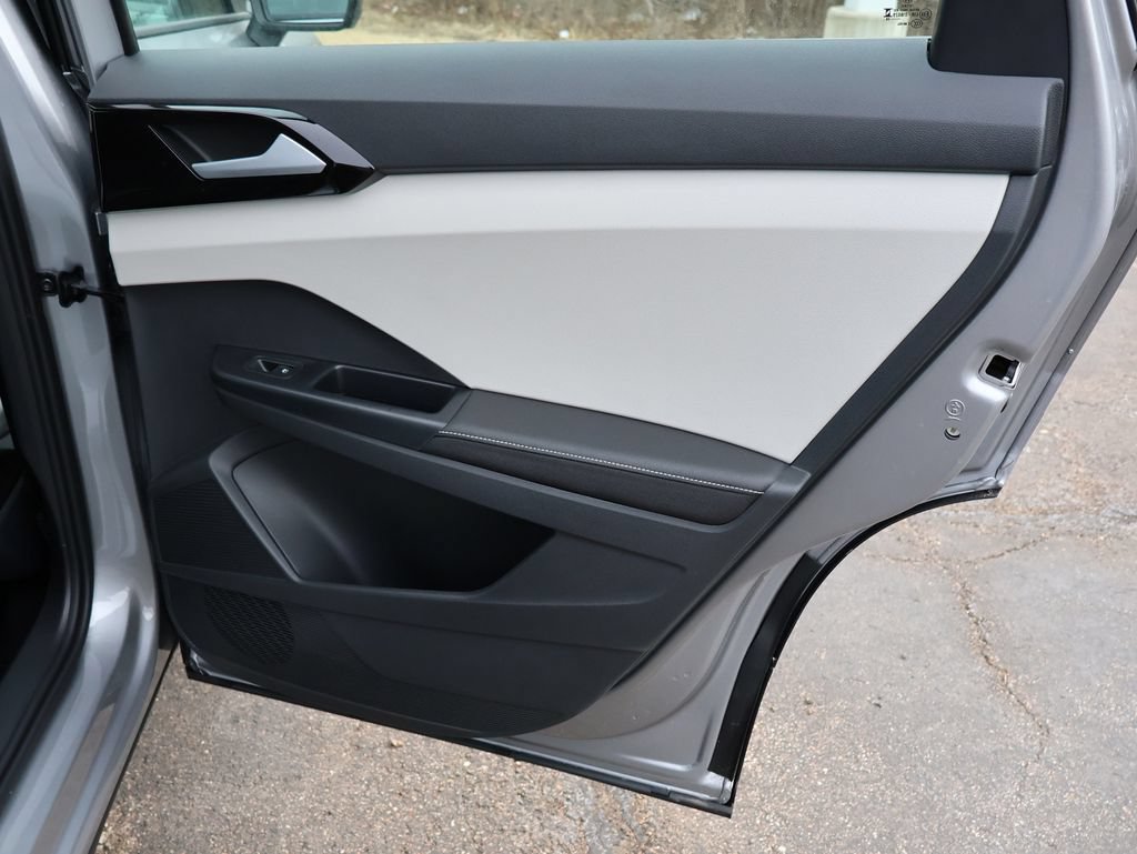New 2026 Volkswagen Taos S FWD image 41