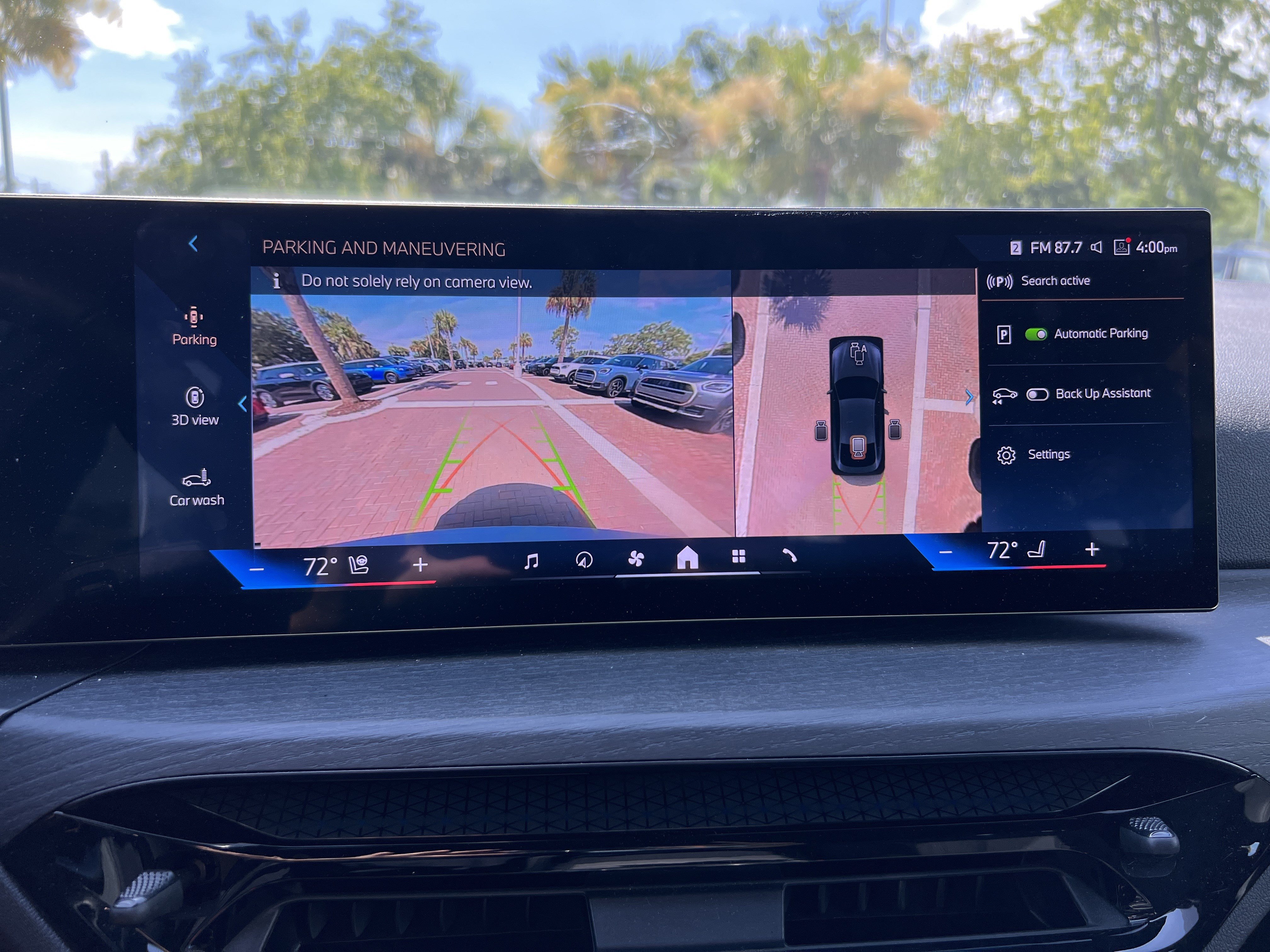 Certified 2025 BMW i4 eDrive40 w/ Parking Assistance Package RWD image 25