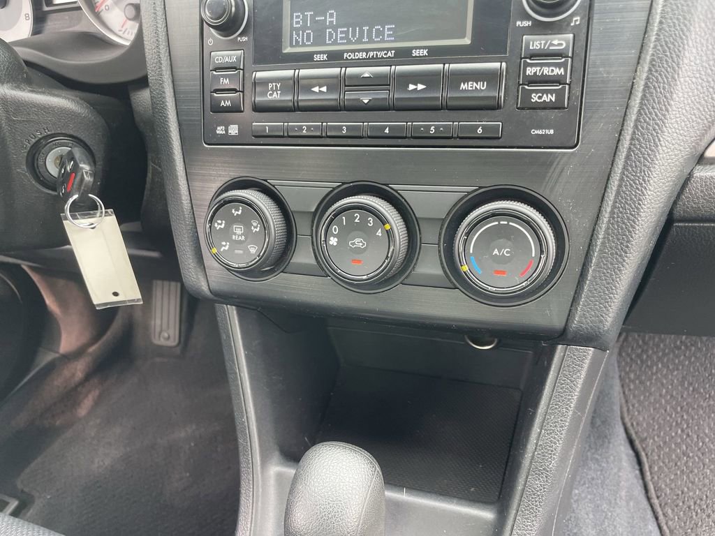 Used 2014 Subaru Impreza 2.0i AWD/4WD image 23
