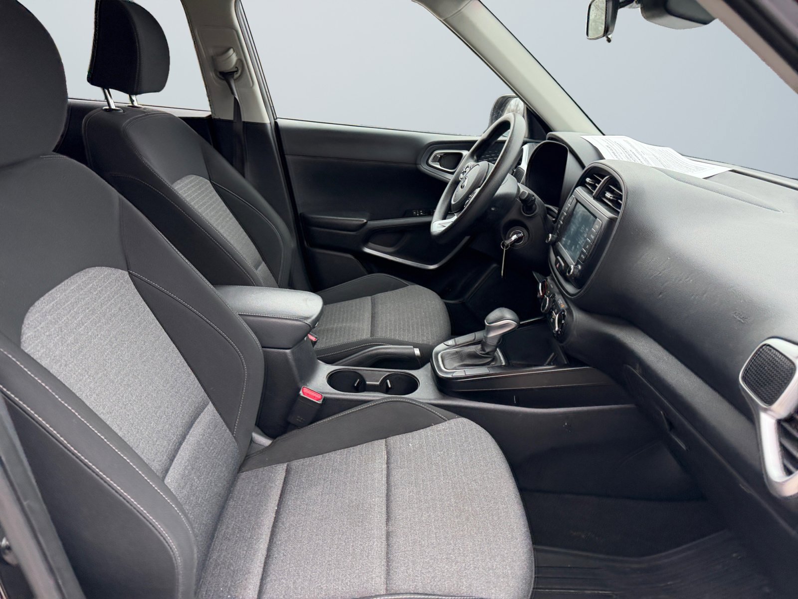 Used 2021 Kia Soul S image 17