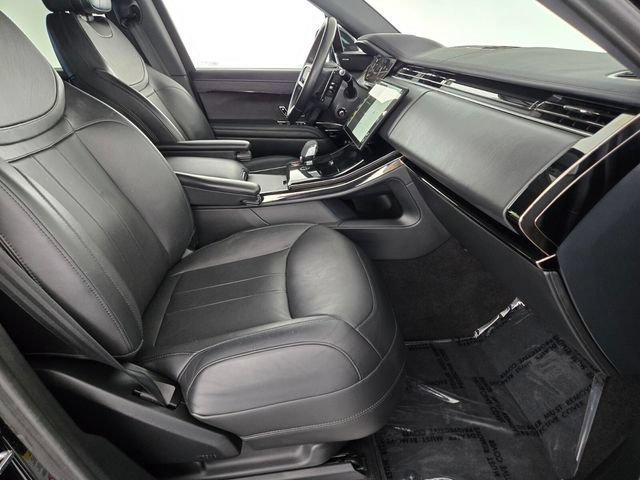 Used 2024 Land Rover Range Rover Sport SE AWD/4WD image 3