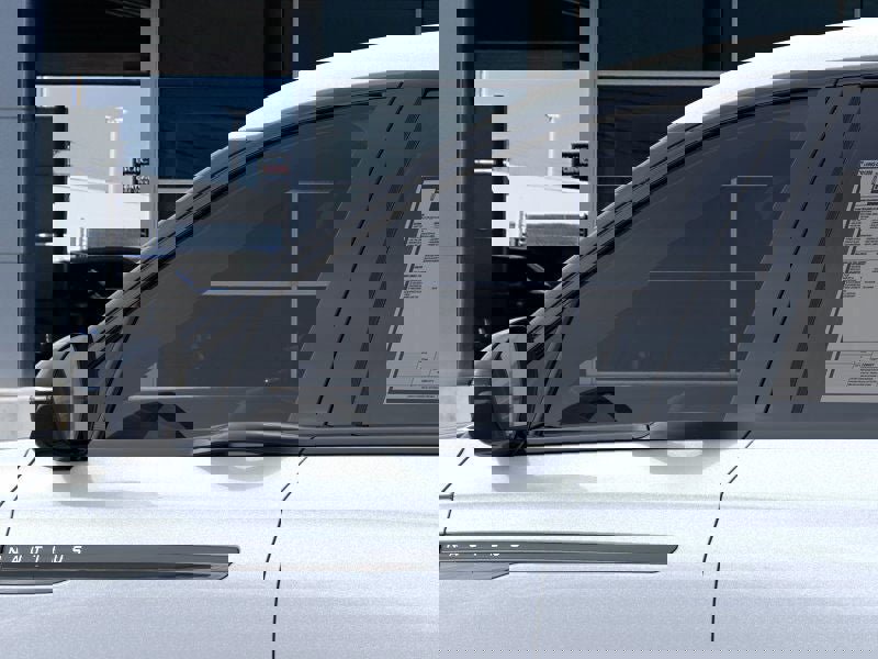 New 2025 Lincoln Nautilus Premier w/ Jet Appearance Package image 20