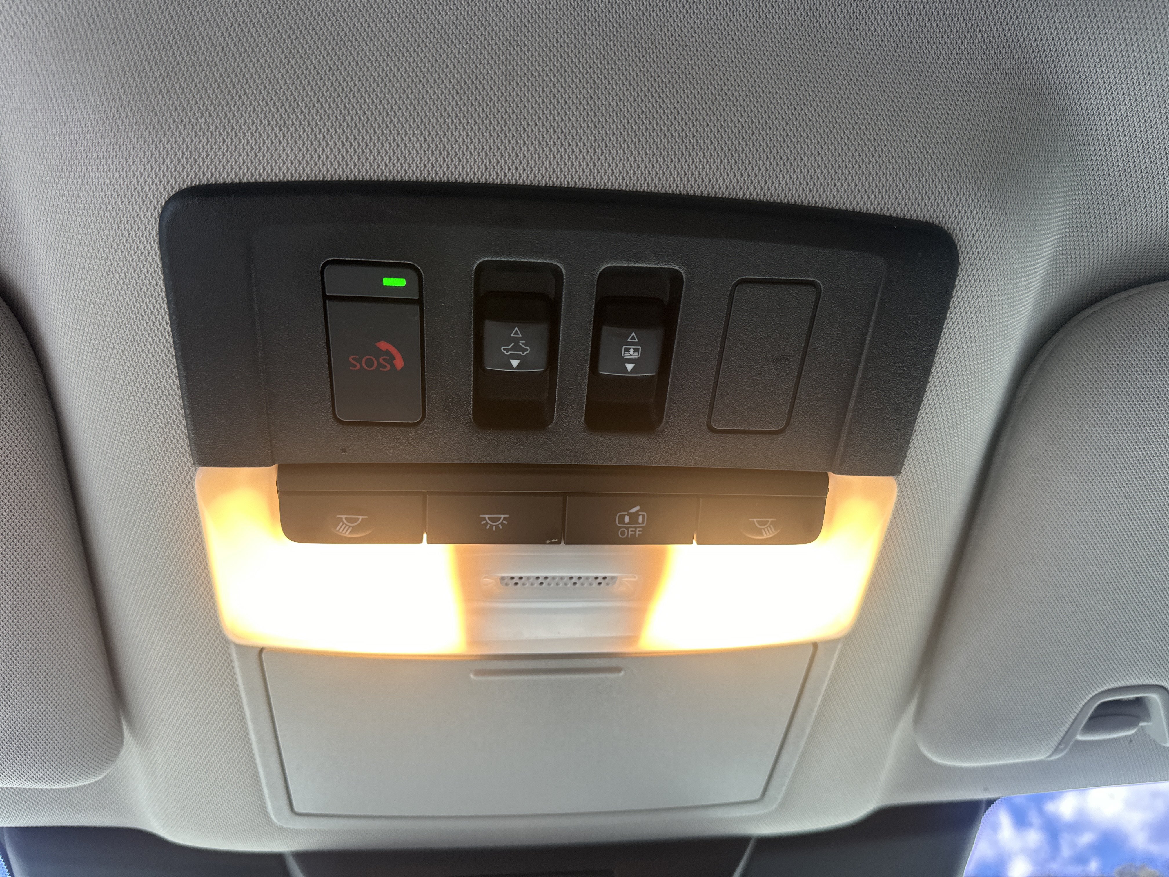 Used 2023 Nissan Pathfinder Platinum AWD/4WD image 20