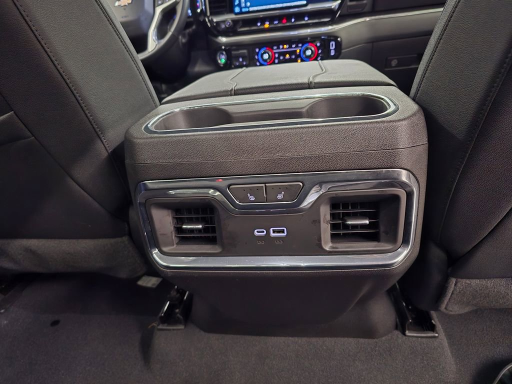 Used 2024 Chevrolet Silverado 2500 LTZ w/ LTZ Plus Package AWD/4WD image 43