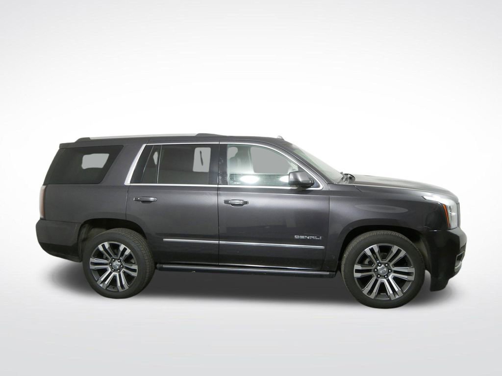 Used 2018 GMC Yukon Denali w/ Denali Ultimate Package image 2