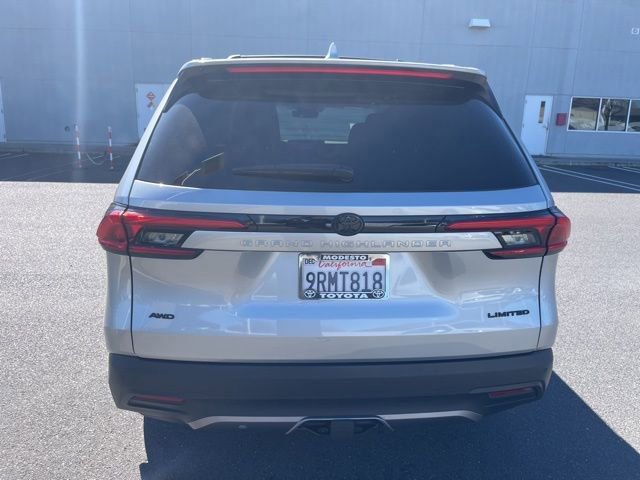 Used 2024 Toyota Grand Highlander Limited image 6