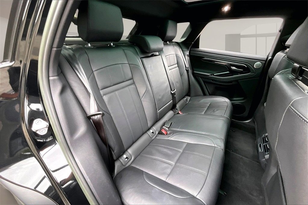 Used 2023 Land Rover Range Rover Evoque R-Dynamic S image 23