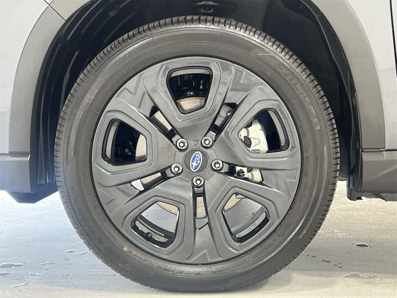 Used 2025 Subaru Ascent Bronze Edition image 10