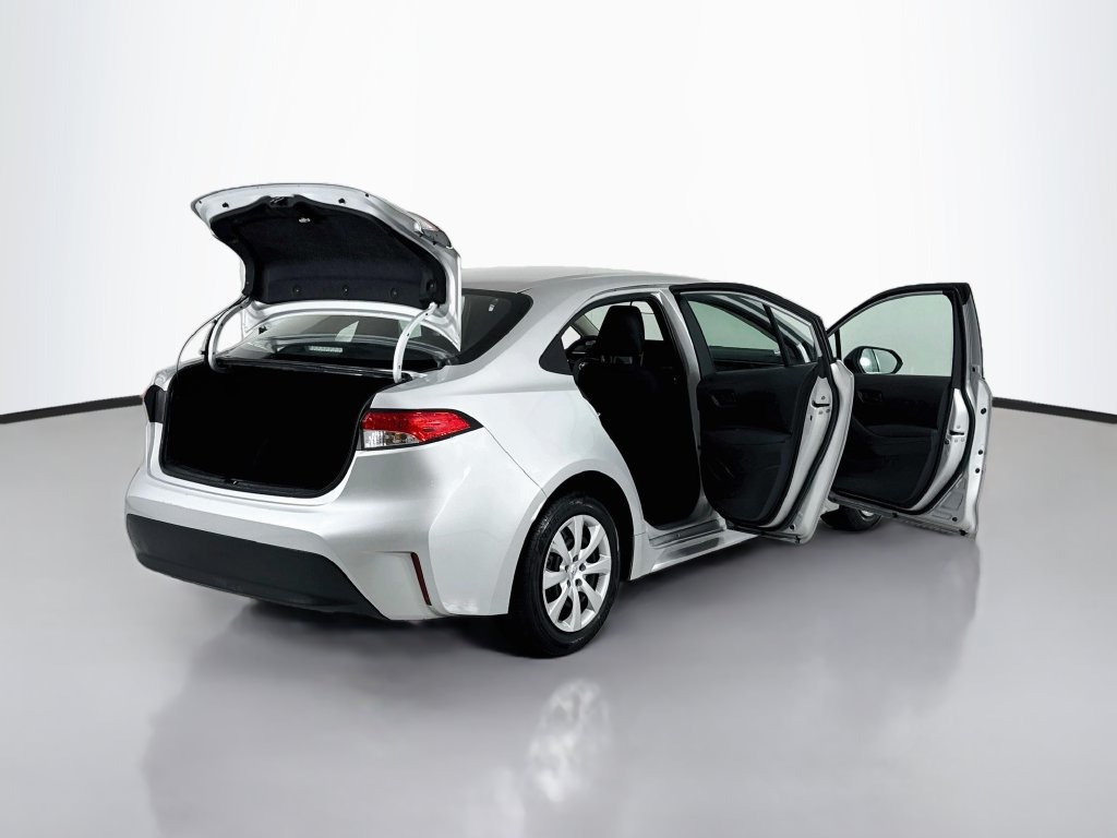 Used 2024 Toyota Corolla LE FWD image 18