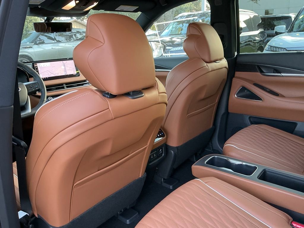 New 2026 INFINITI QX60 Autograph w/ Dark Cargo Package image 28