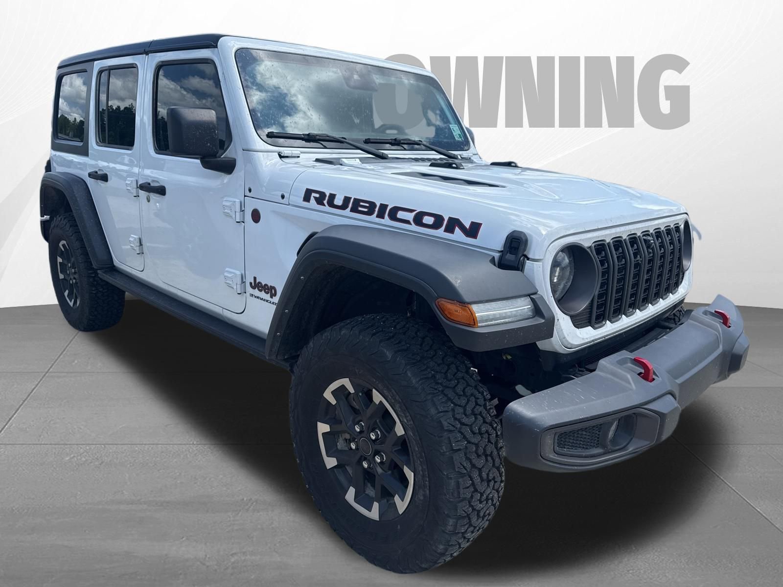 Used 2024 Jeep Wrangler Unlimited Rubicon w/ Technology Group AWD/4WD image 3
