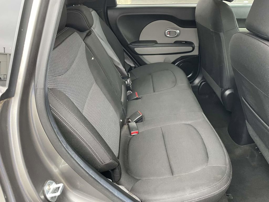 Used 2018 Kia Soul + image 42