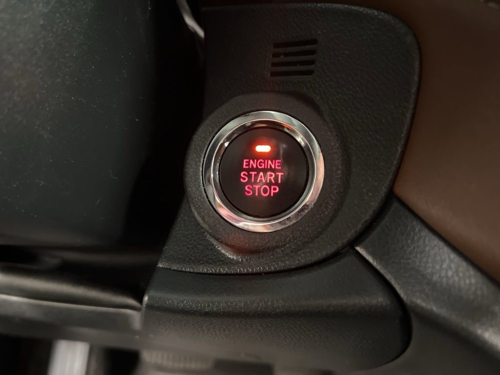 Used 2023 Subaru Outback Touring XT w/ Popular Package #2 image 16