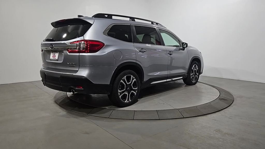 Certified 2023 Subaru Ascent Limited image 6