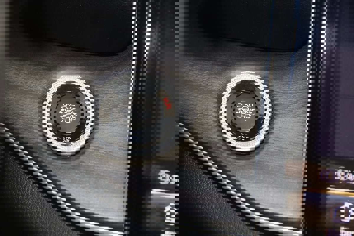 Used 2021 Jeep Grand Cherokee L Limited image 32