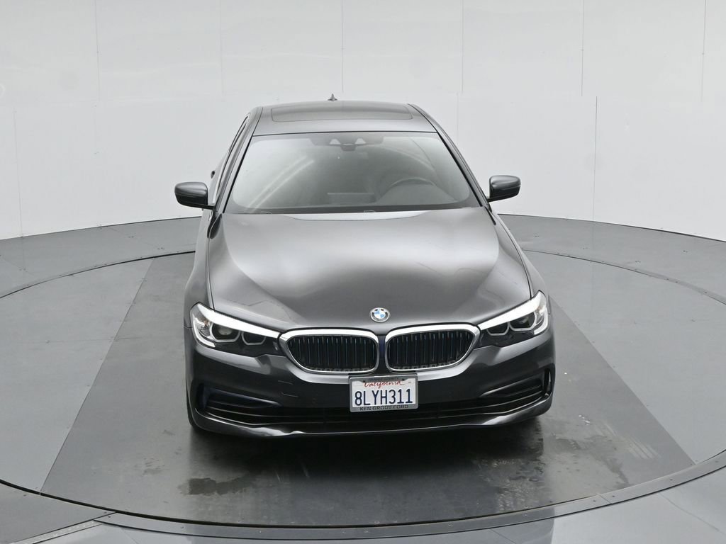 Used 2019 BMW 530e 530e iPerformance w/ Convenience Package image 43